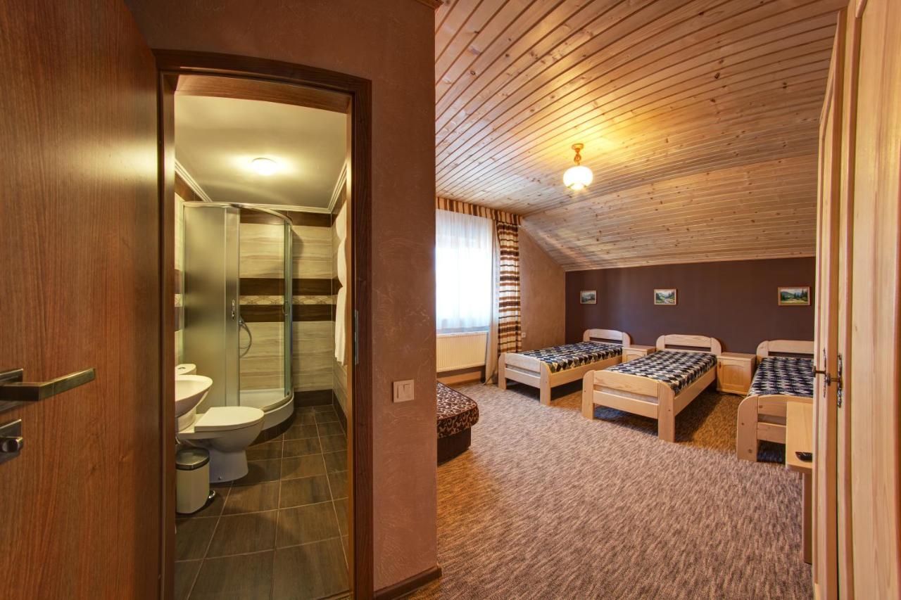 Hotel Gutsulia Bukovel Habitación foto